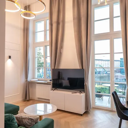 River View Loft With Balcony - Old Town - Appartement