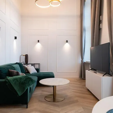 River View Loft With Balcony - Old Town - Appartement