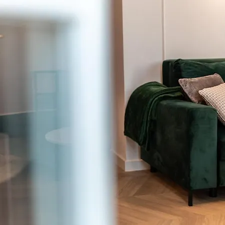 Bright Loft With River View - Old Town - Wroclaw アパート ヴロツワフ