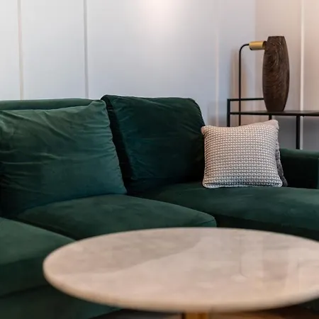 Appartement River View Loft With Balcony - Old Town - *